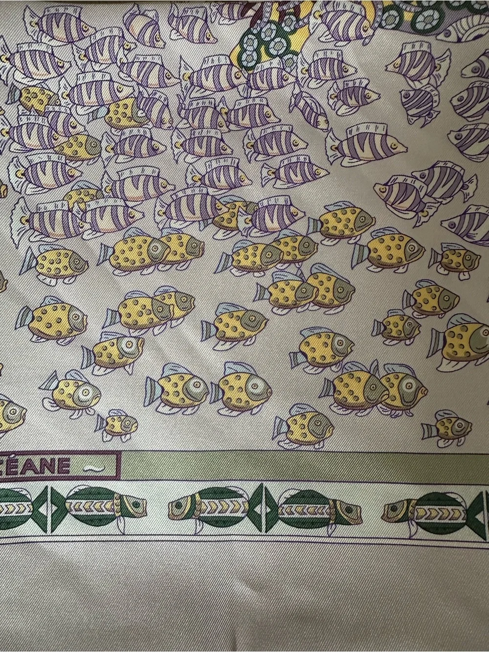 Authentic Hermès Rencontre Océane 90 Silk Scarf Annie Faivre 2001 Lavender